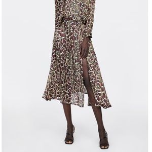 Zara Flowy Snake Print Skirt